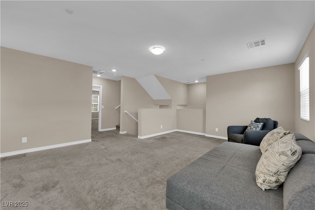 185 Campbelltown Avenue Property Photo 17