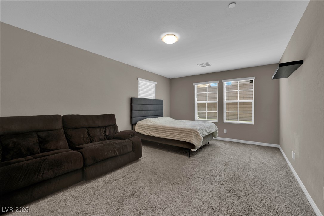 185 Campbelltown Avenue Property Photo 24