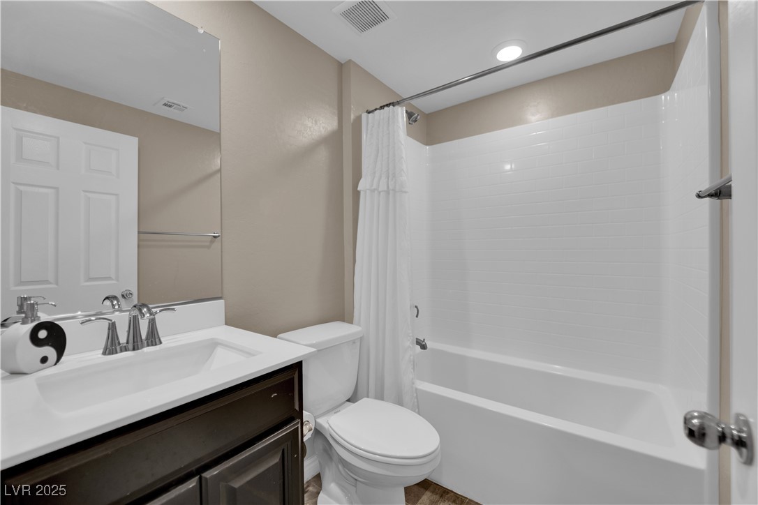 185 Campbelltown Avenue Property Photo 26