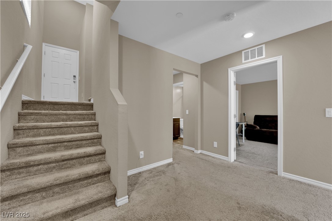 185 Campbelltown Avenue Property Photo 27