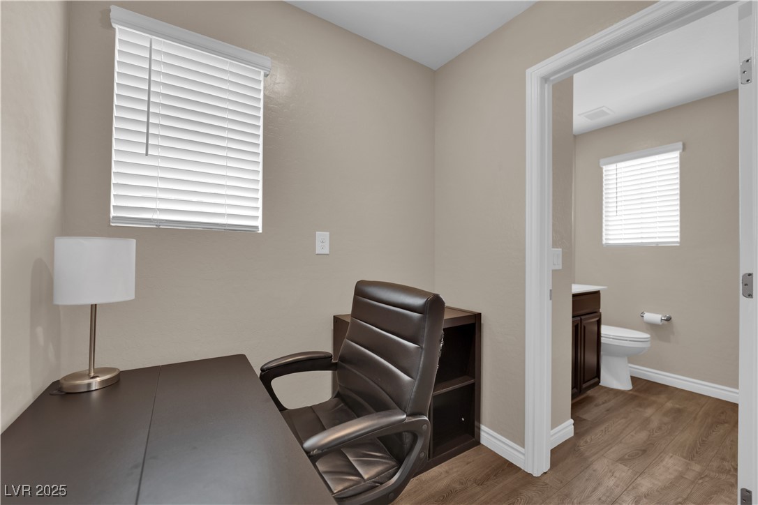 185 Campbelltown Avenue Property Photo 30