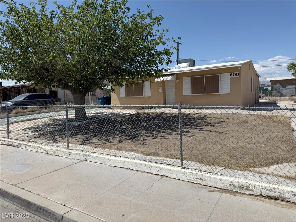 600 Alexander Avenue Property Photo 1