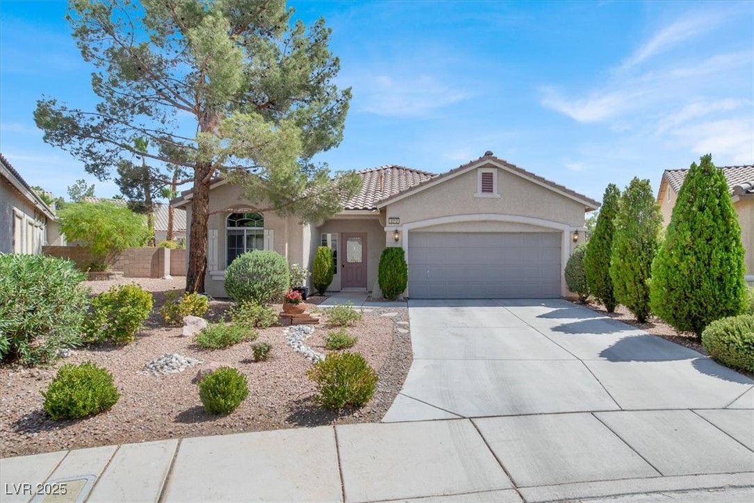 3212 Cambridge Hollows Court Property Photo 1