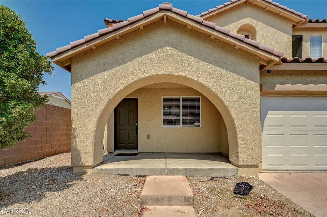 9196 Starling Wing Place Property Photo 4