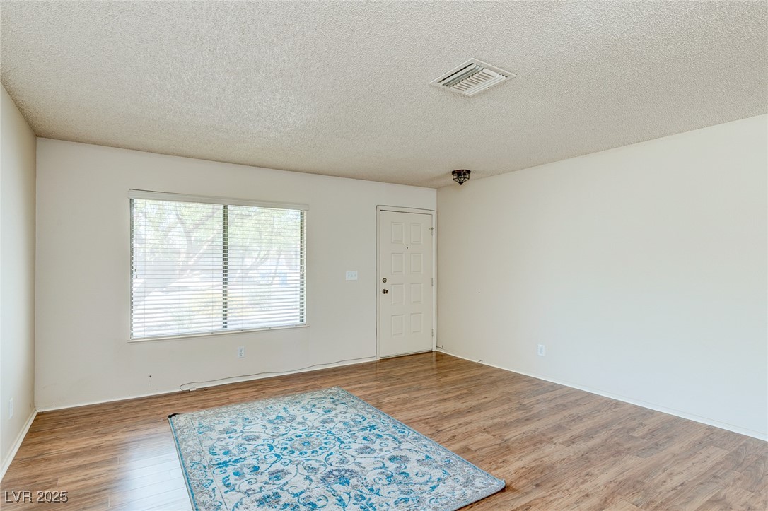 4916 Carmichael Avenue Property Photo 7