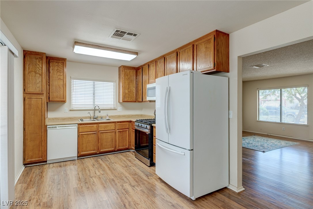 4916 Carmichael Avenue Property Photo 11