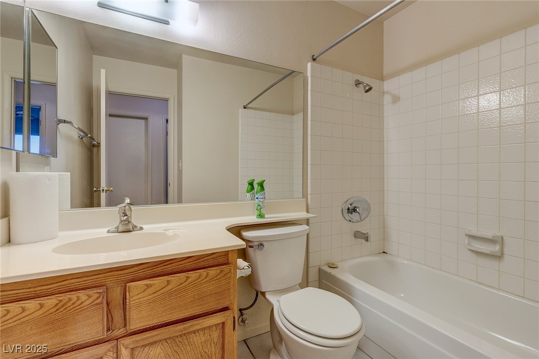 4916 Carmichael Avenue Property Photo 19