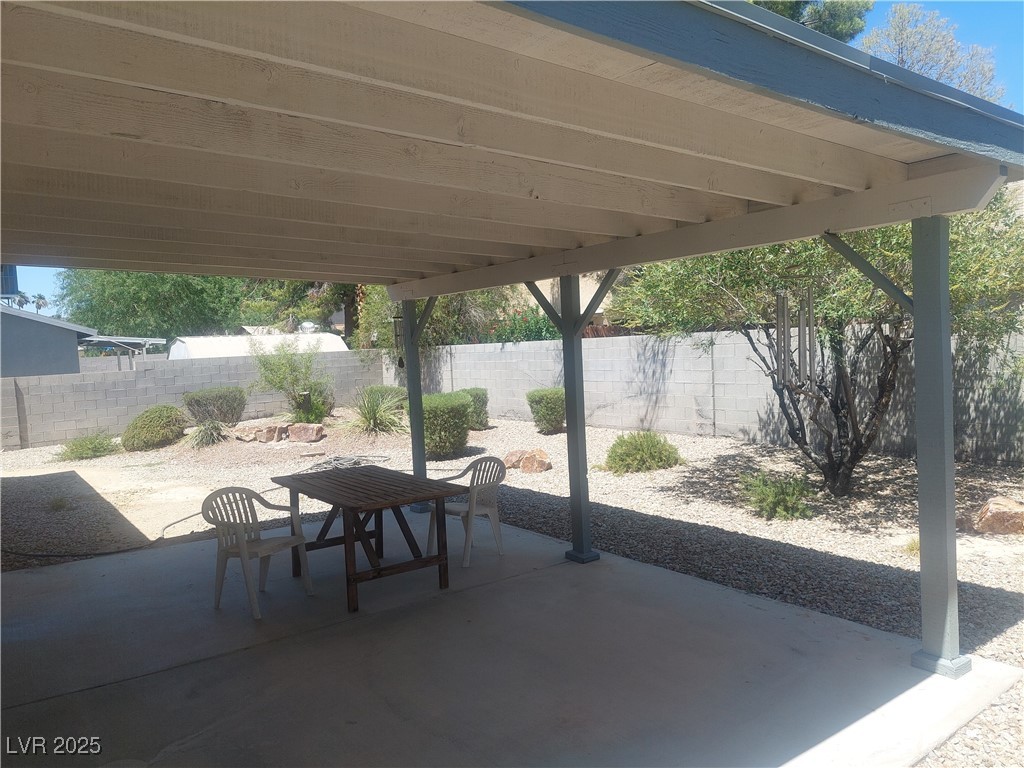 4916 Carmichael Avenue Property Photo 34