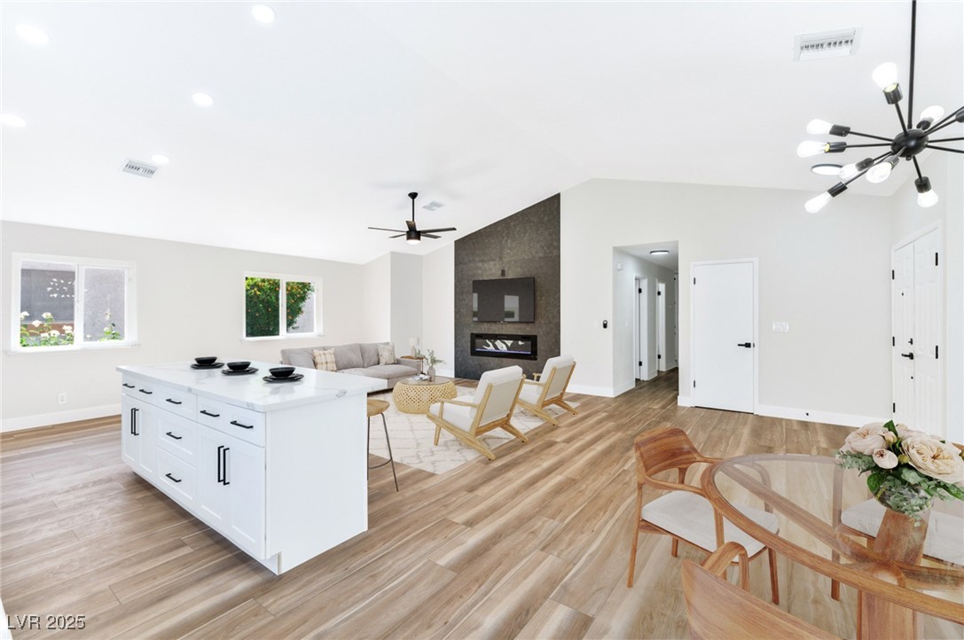811 Spyglass Lane Property Photo 1