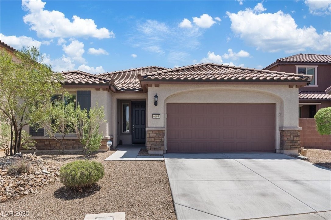 6993 Motley Road Property Photo 1