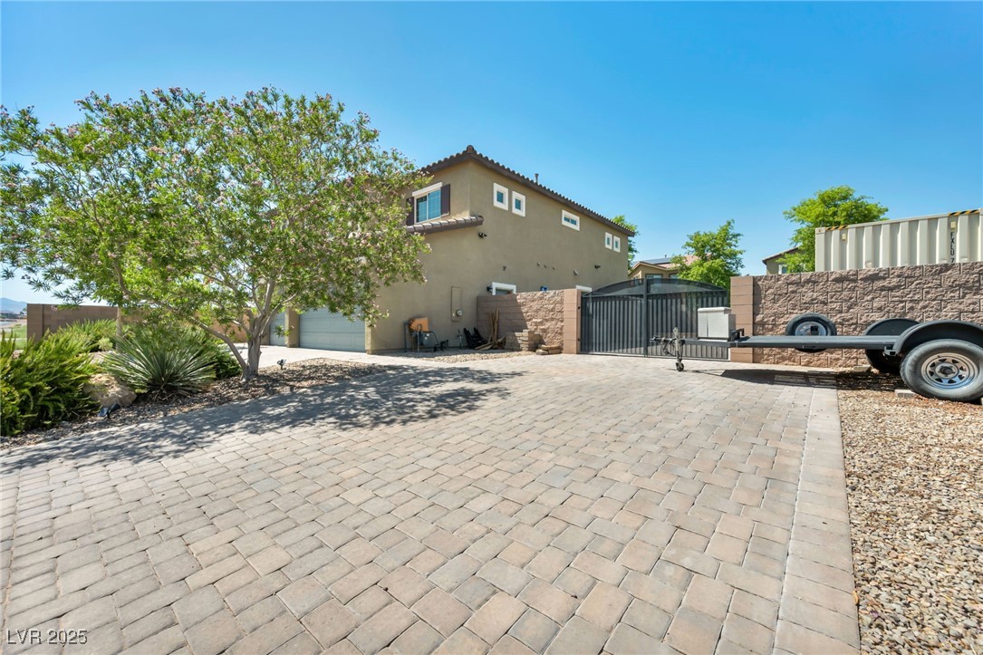 3490 West Haleh Avenue Property Photo 18