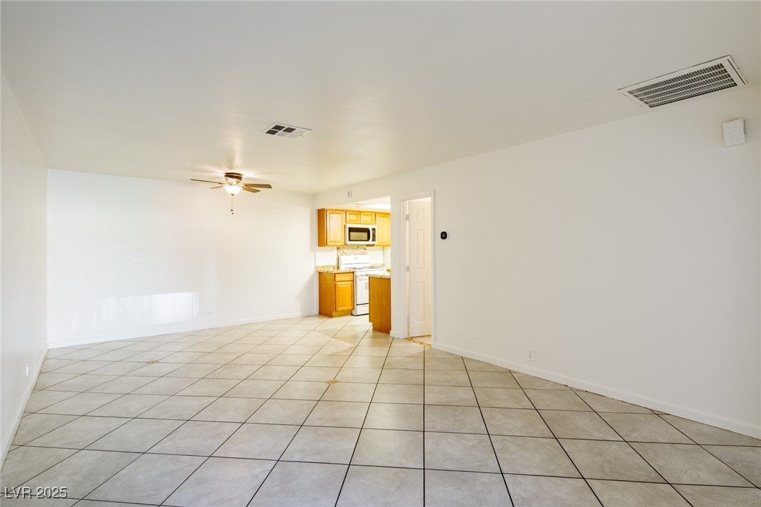 3017 Saint George Street B Property Photo 1