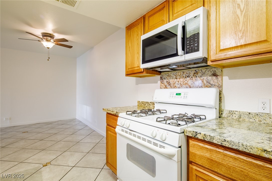 3017 Saint George Street B Property Photo 9