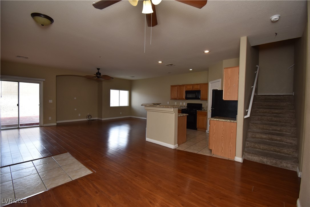 2078 Scanlon Ferry Court 103 Property Photo 2