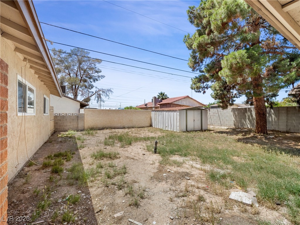 2375 Marion Street Property Photo 5