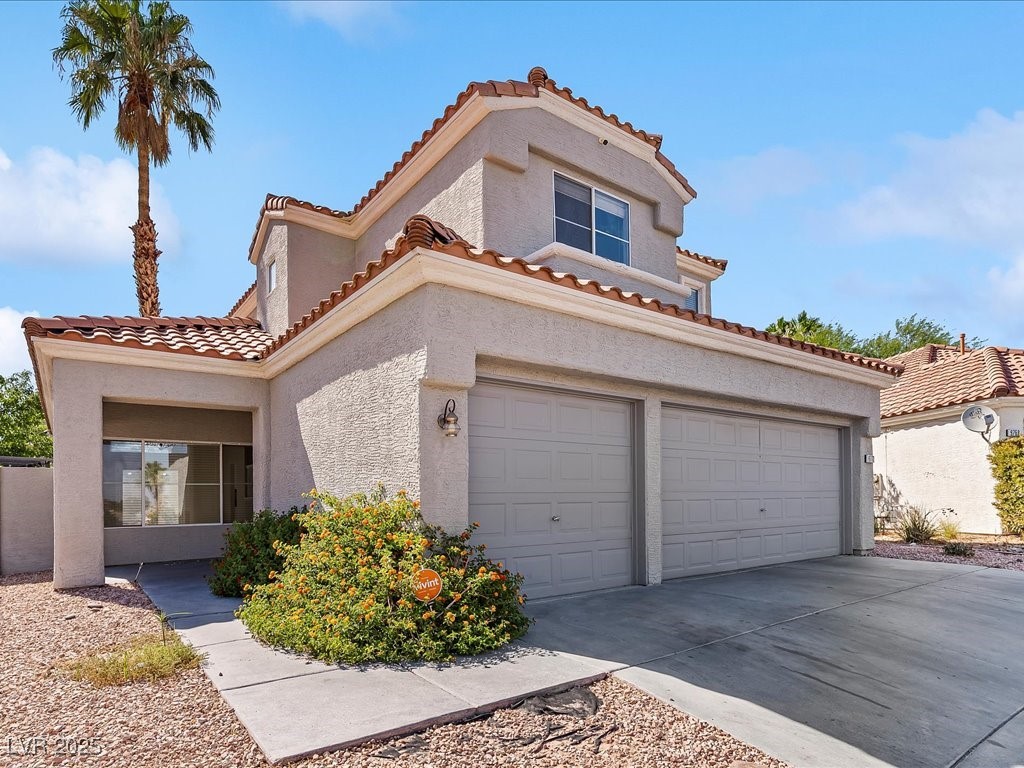 9772 Horse Back Circle Property Photo 1