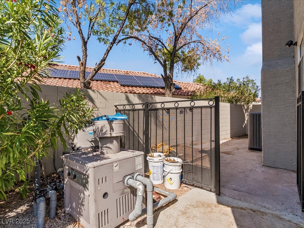 9772 Horse Back Circle Property Photo 33