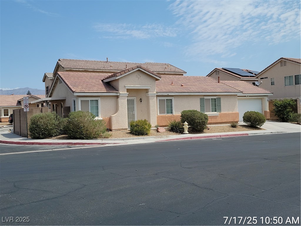 4718 Victoria Garden Avenue Property Photo 1