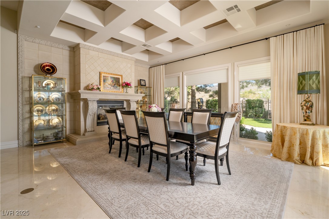 17 Mountain Cove Court Property Photo 8