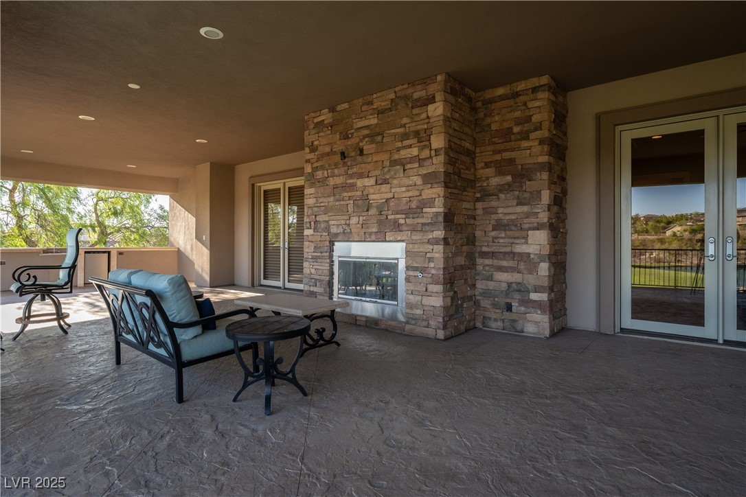 17 Mountain Cove Court Property Photo 43