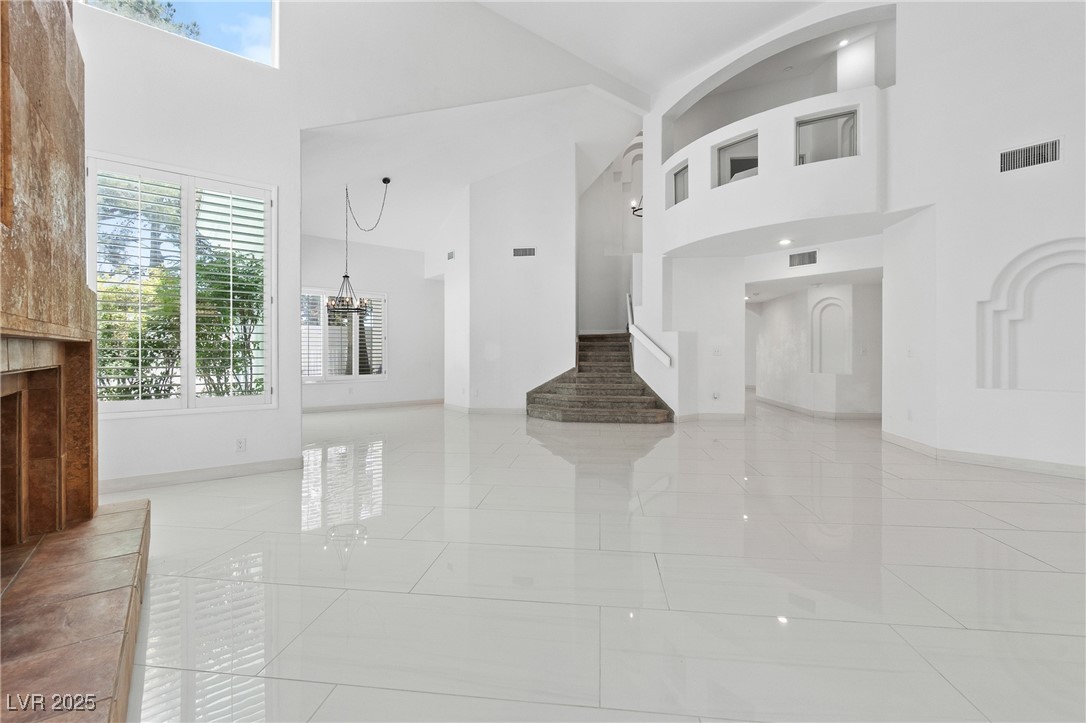 3004 Sun Lake Drive Property Photo 4