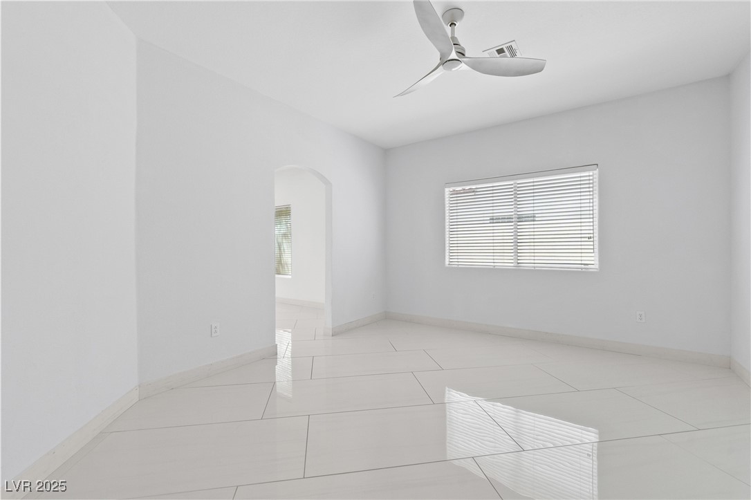 3004 Sun Lake Drive Property Photo 17