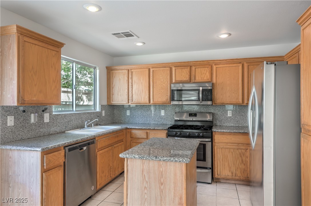 7427 Barranca Peak Court Property Photo 1