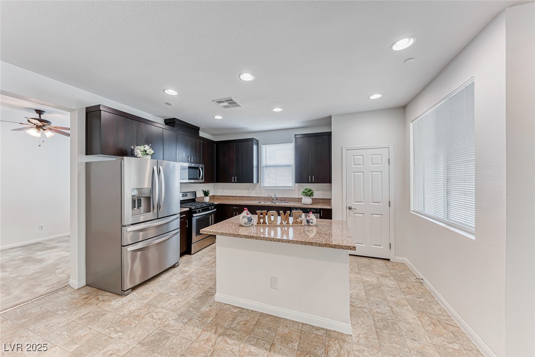 1024 Via Panfilo Avenue Property Photo 1