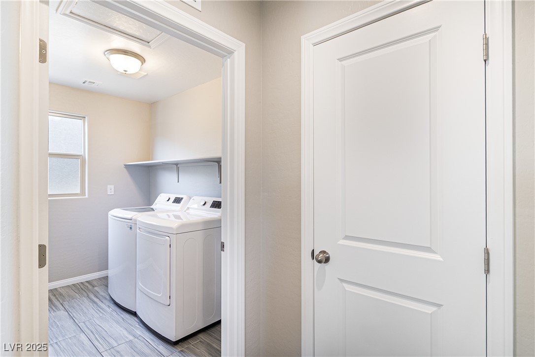 1005 Cetona Court Property Photo 24