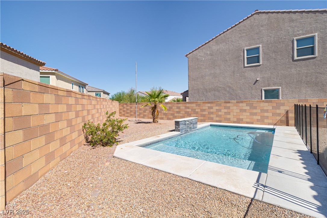 1005 Cetona Court Property Photo 34