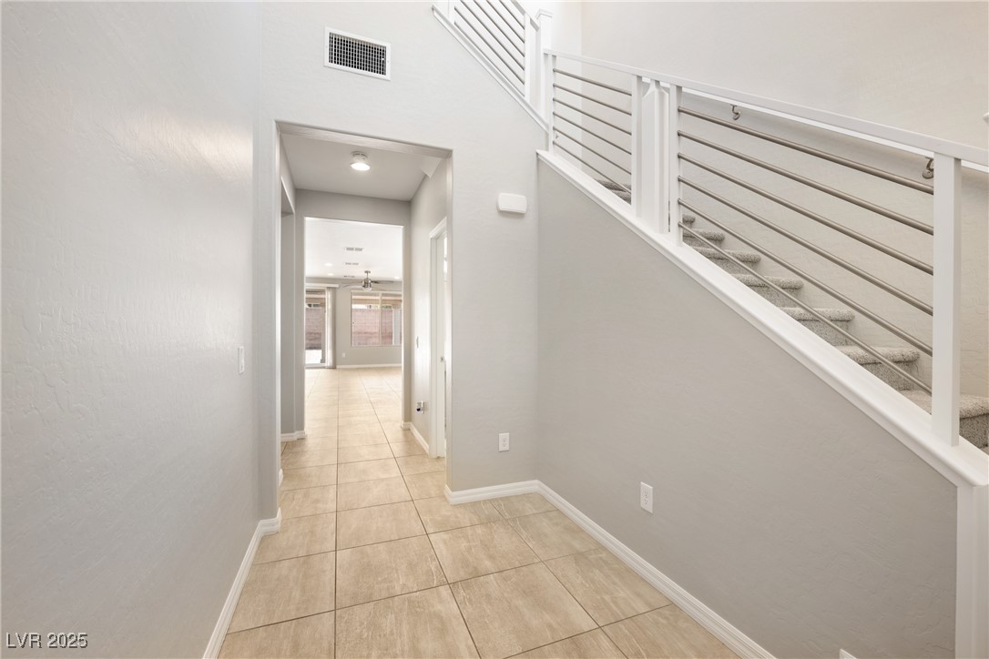 7725 Canyon Diablo Road Property Photo 15