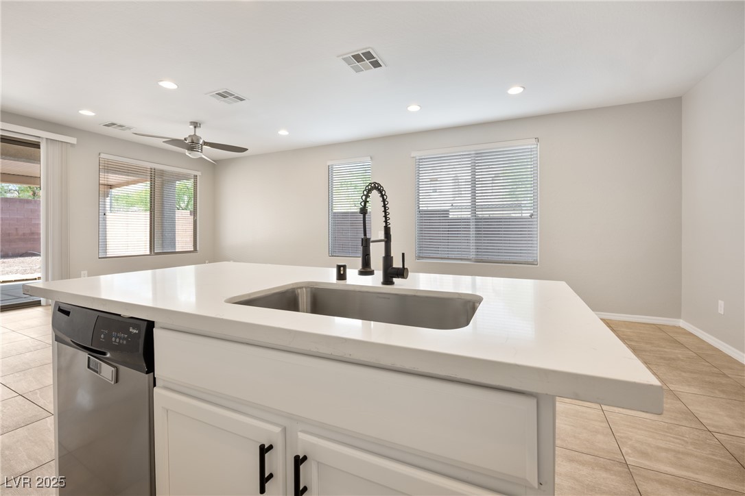 7725 Canyon Diablo Road Property Photo 20