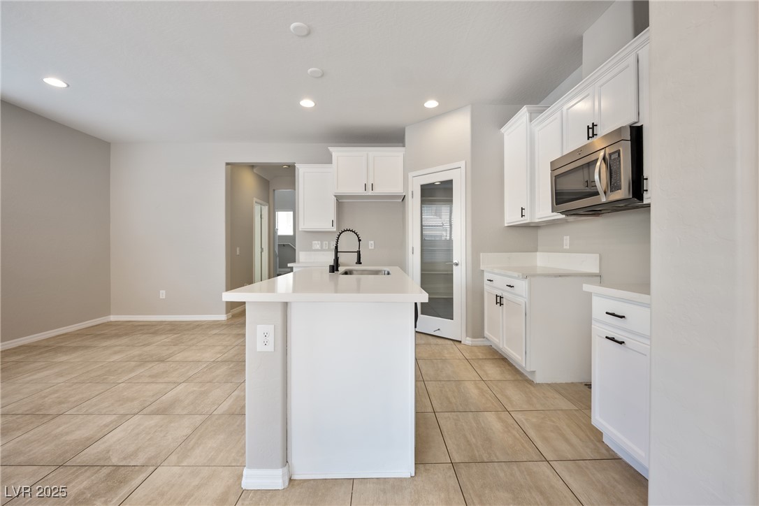 7725 Canyon Diablo Road Property Photo 22