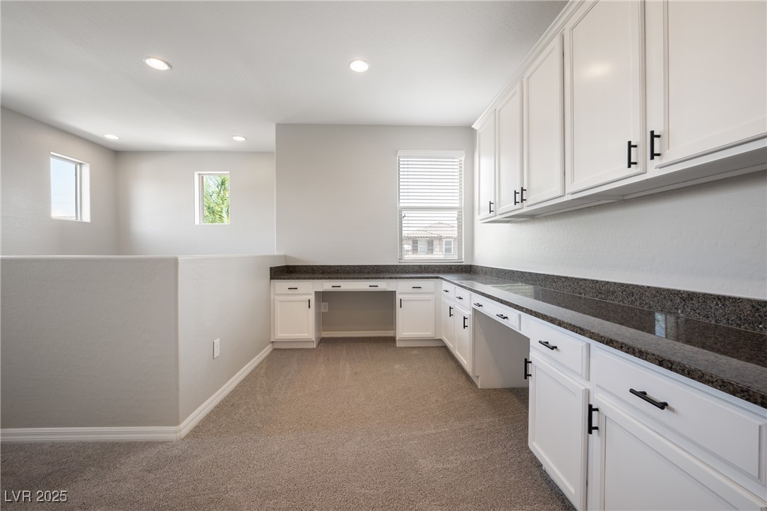 7725 Canyon Diablo Road Property Photo 32