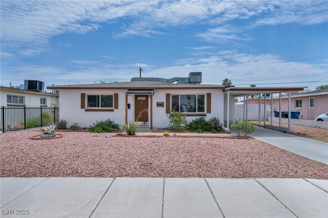 2101 Santa Paula Drive Property Photo 1