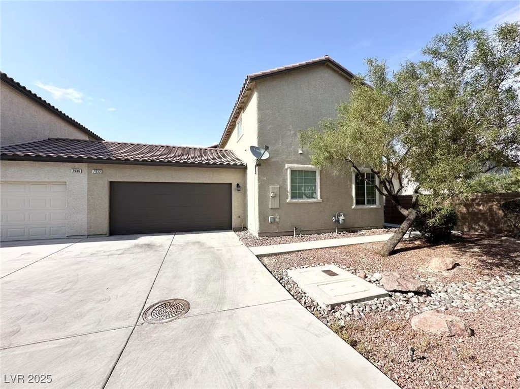 7932 Crimson Point Street Property Photo 1