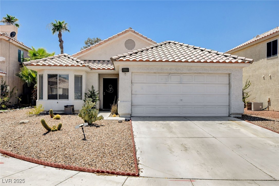 4409 Charneta Court Property Photo 1