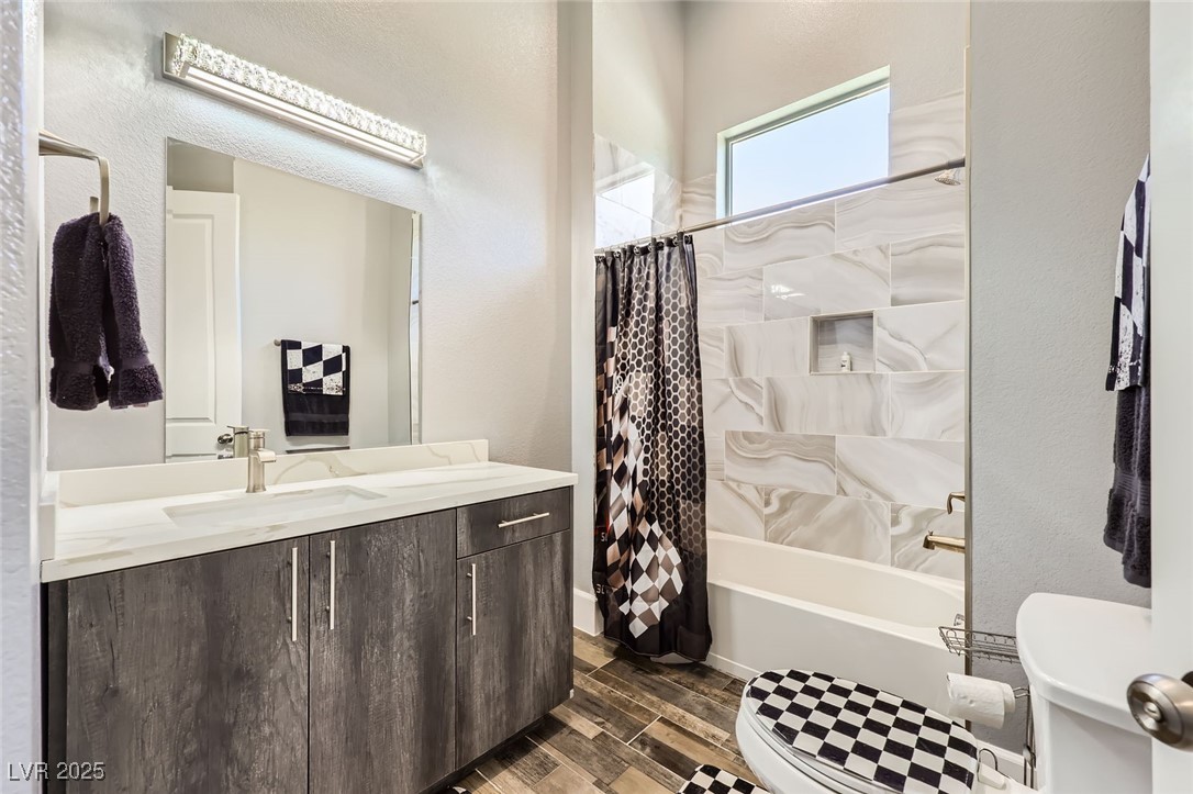 6731 Via Provenza Avenue Property Photo 35