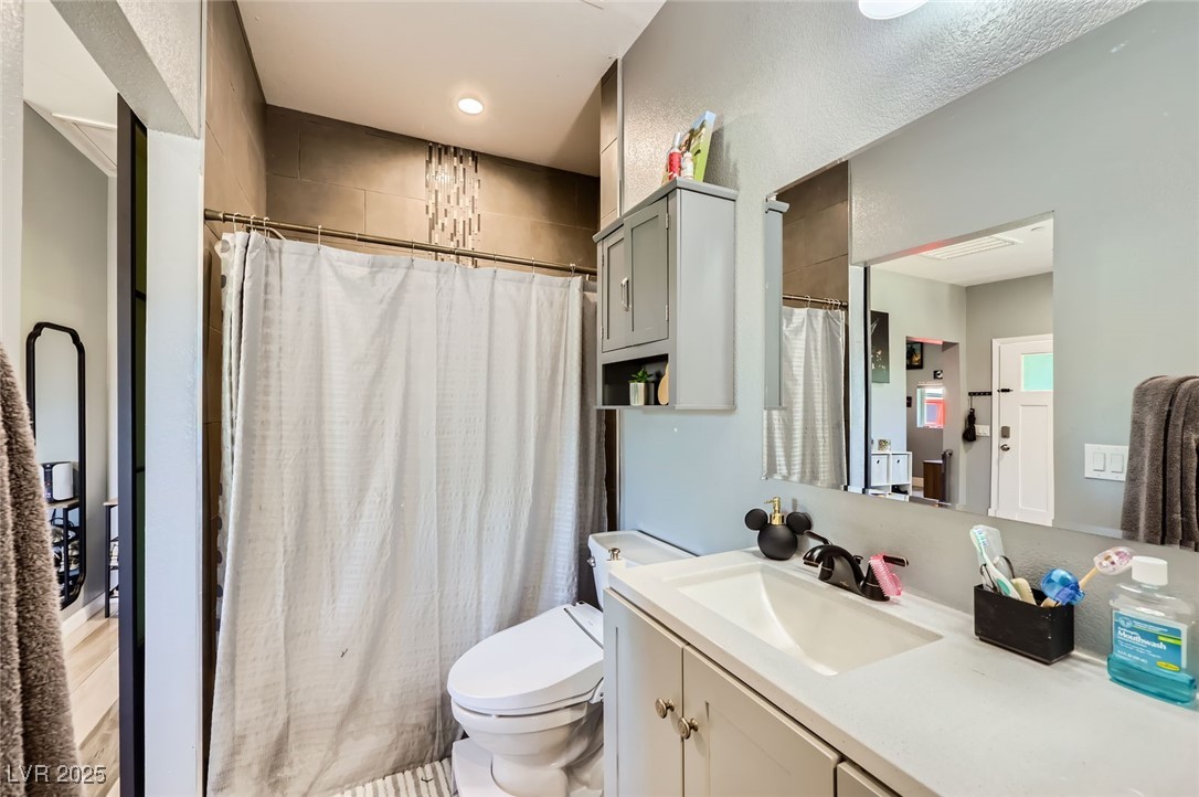 6731 Via Provenza Avenue Property Photo 55
