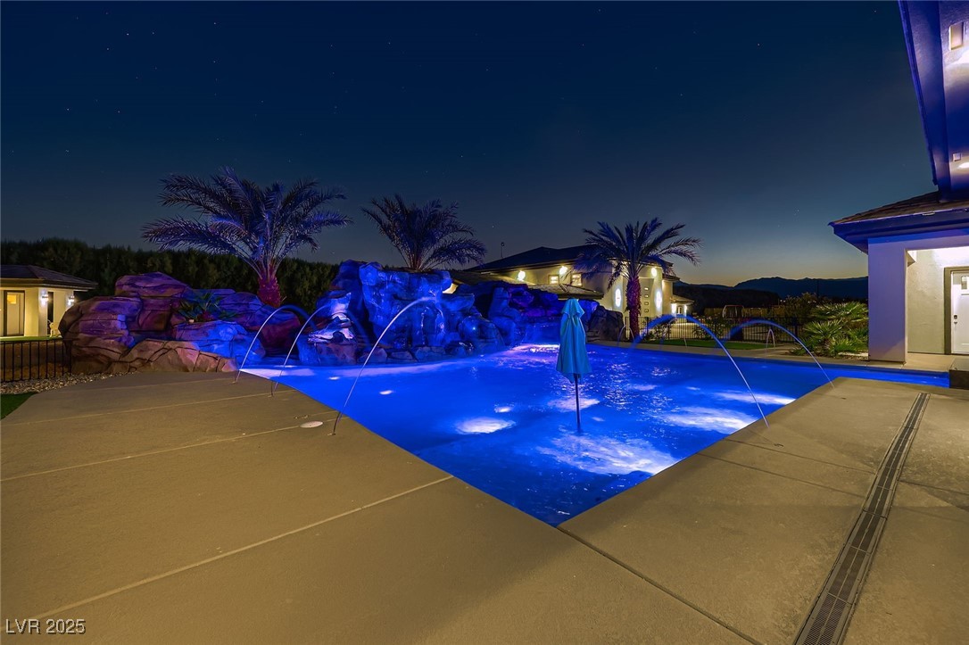 6731 Via Provenza Avenue Property Photo 72