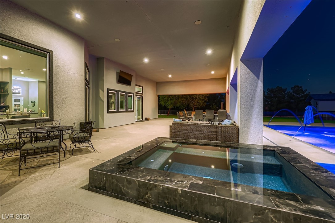 6731 Via Provenza Avenue Property Photo 81
