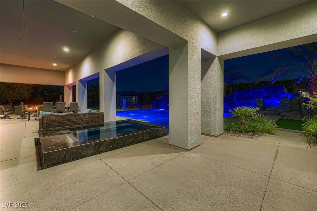 6731 Via Provenza Avenue Property Photo 82