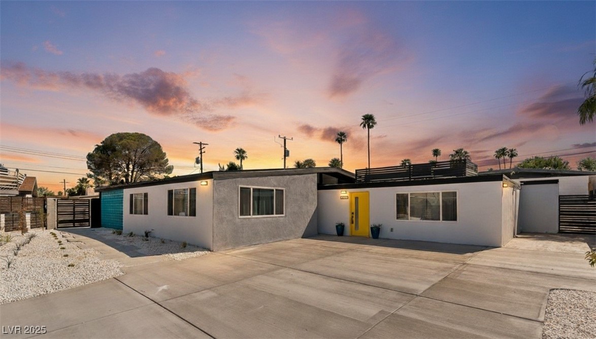 3333 Seminole Circle Property Photo 1