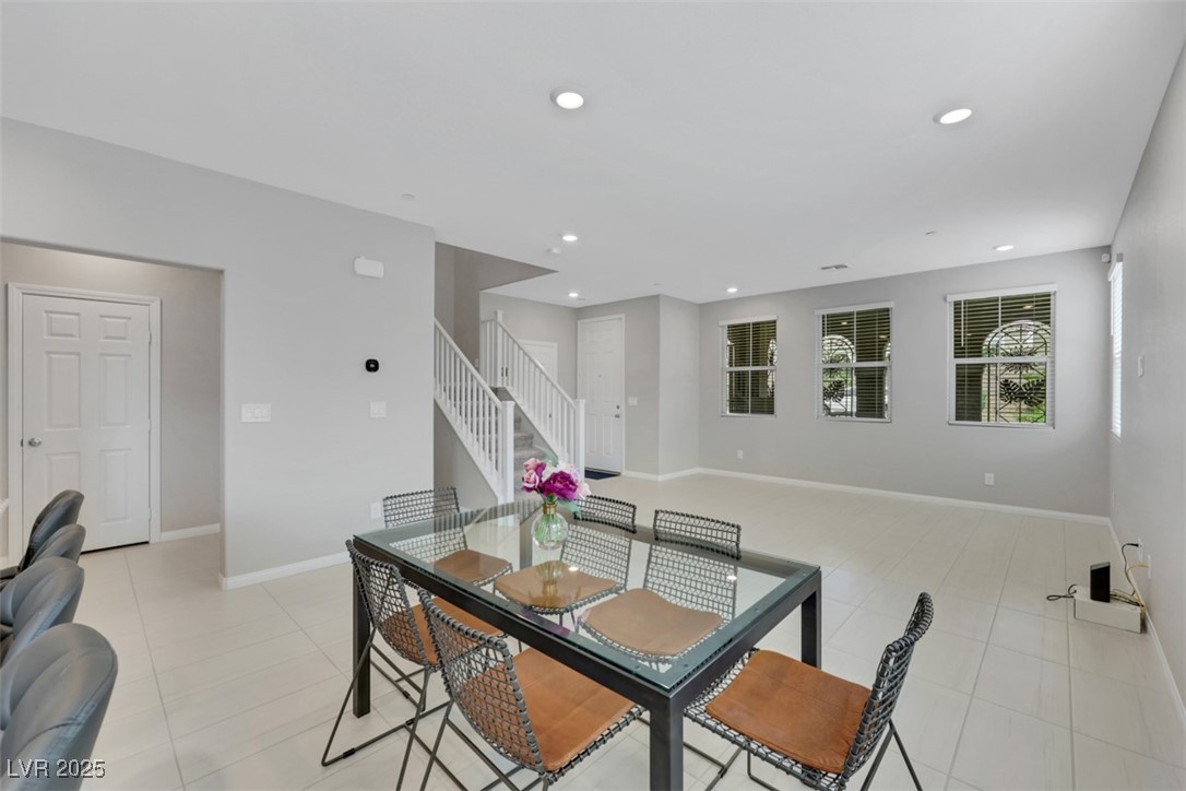 2459 Adige Avenue Property Photo 12