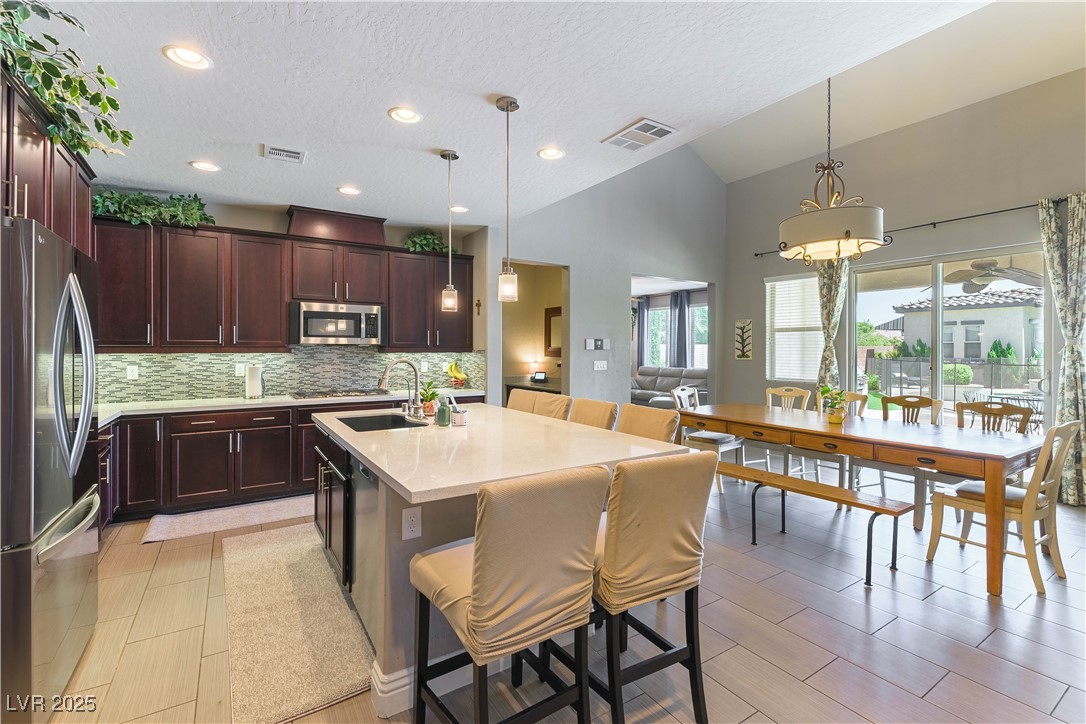 4228 Helena Cove Court Property Photo 8