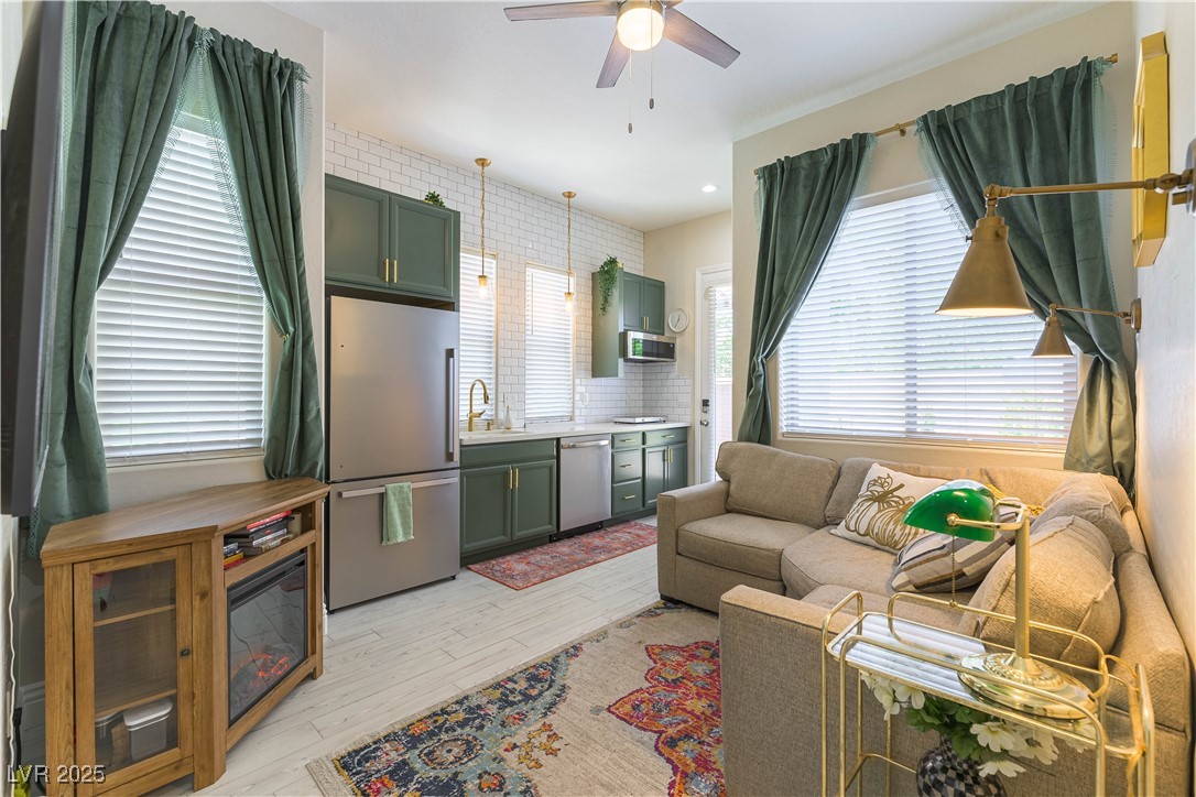 4228 Helena Cove Court Property Photo 29