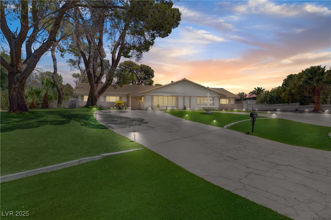 4568 Carriage Lane Property Photo 1
