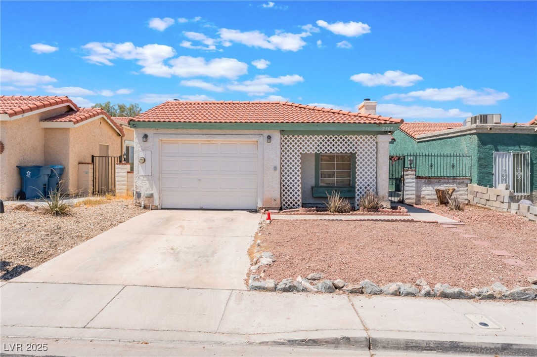 2369 Sabroso Street Property Photo 1