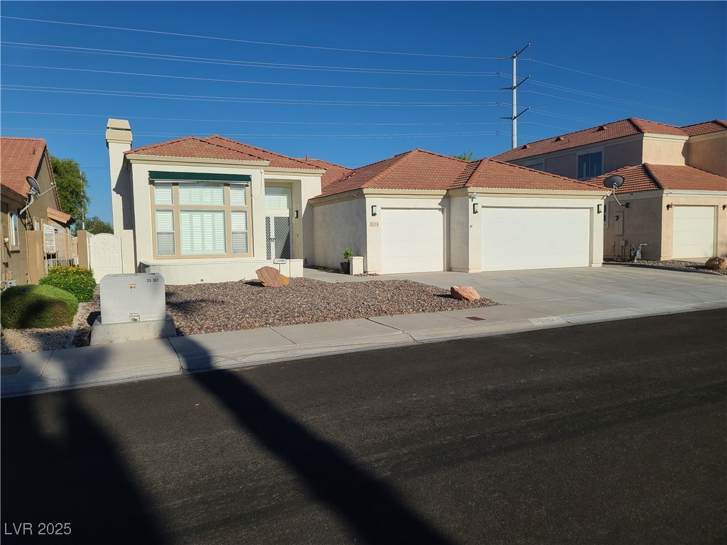 3004 Red Bay Way Property Photo 2