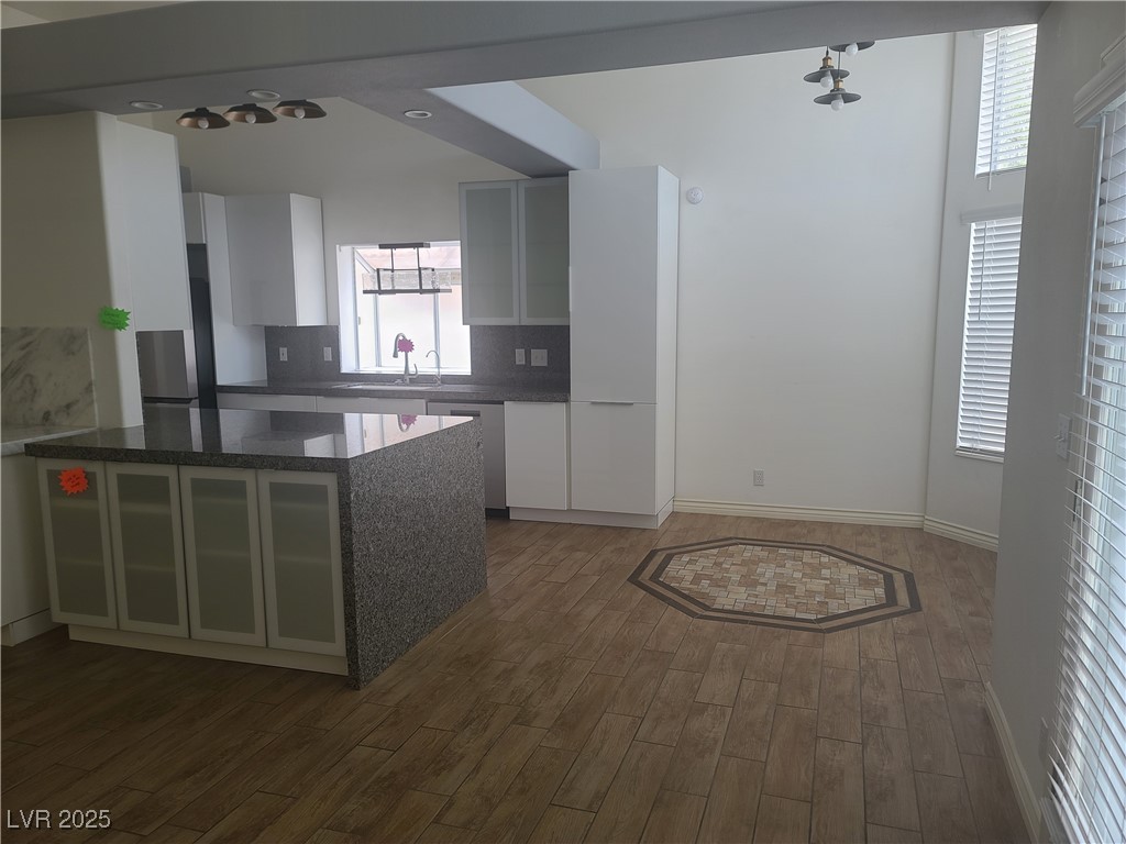 3004 Red Bay Way Property Photo 14